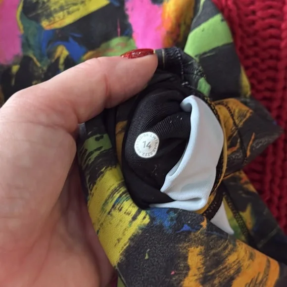 Lululemon Wunder Train High-Rise Short 6" Undertone Black Multi Sz 14! - Picture 8 of 8